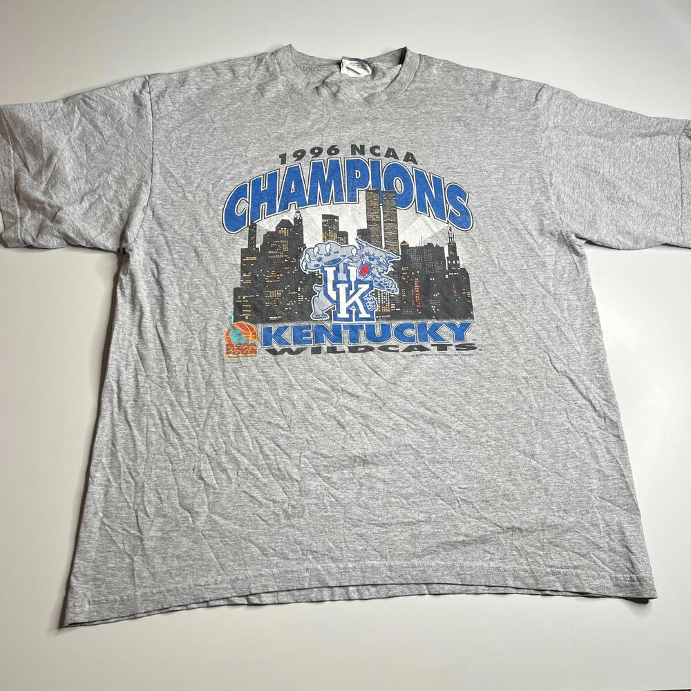 Vintage 1996 NCAA Champions Kentucky Wildcats T-Shirt Lee Sport XX-Large 2XL